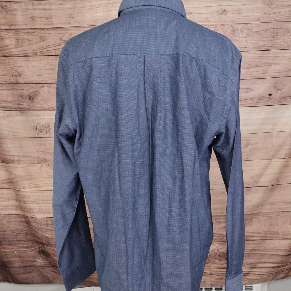Van Heusen Dress Shirt Mens XL Blue Cotton Polyester Long Sleeve Classic Fit - Picture 4 of 9